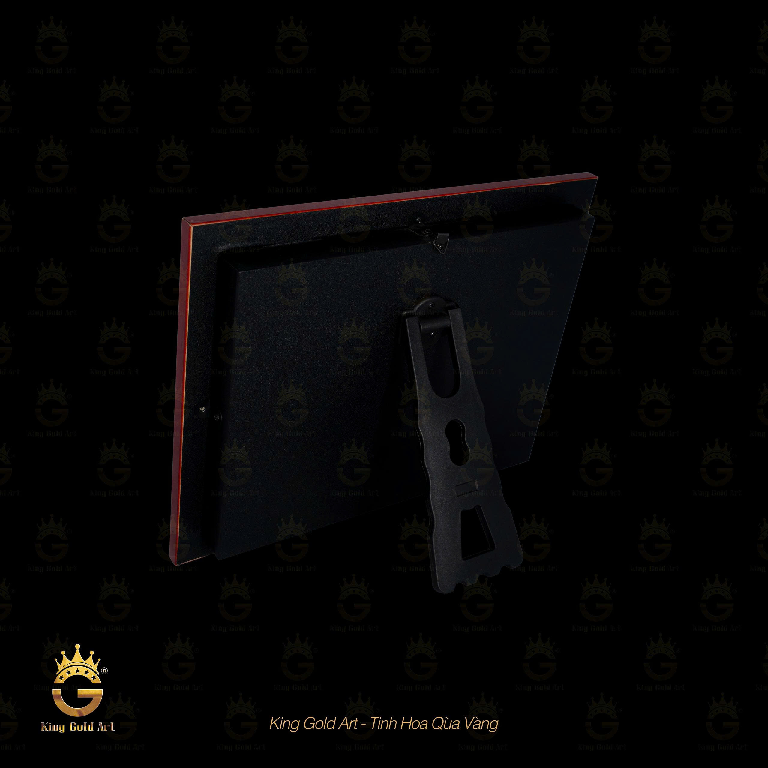 Tranh vàng: Bình hoa Cúc - Mai phú quý